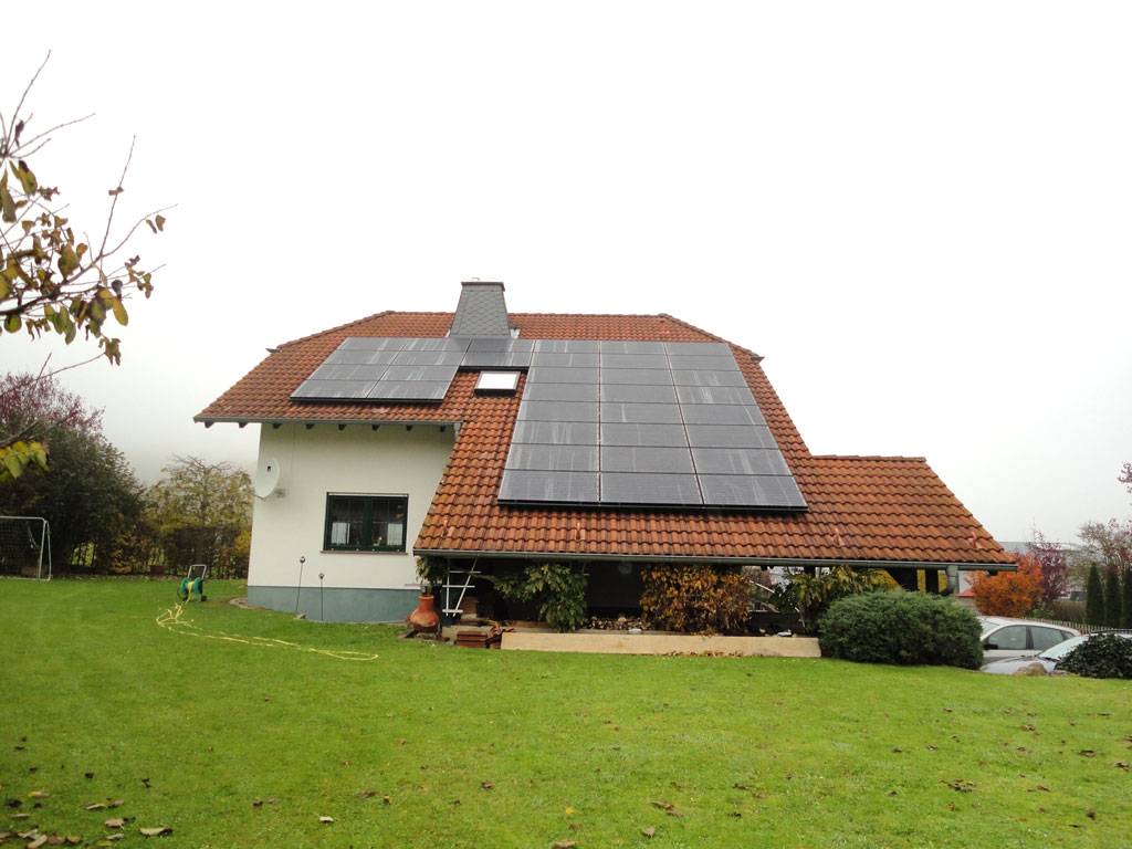 skb-solartec bad laasphe solaranlagen pv-anlagen-strom-autark biedenkopf wallau region